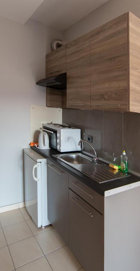 4 Seasons Luxury Apartment *