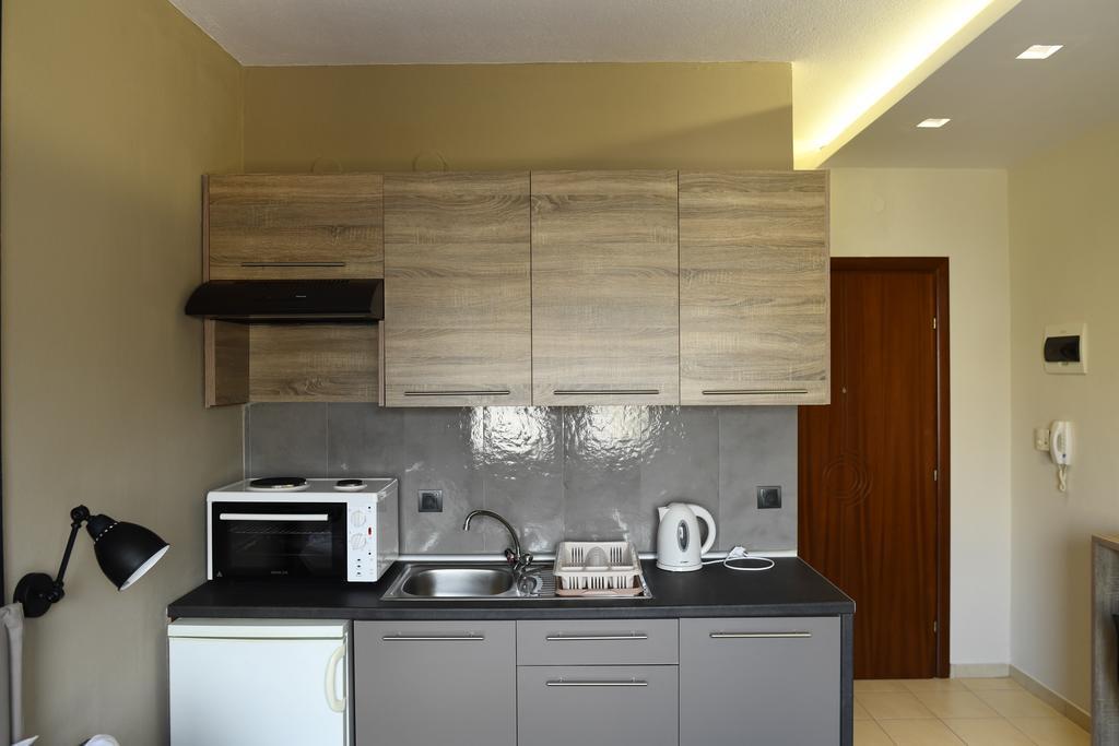 4 Seasons Luxury Apartment *