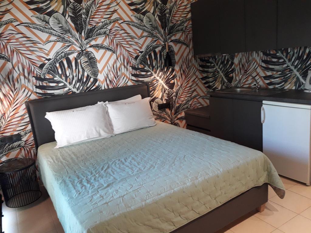 4 Seasons Luxury Apartment *
